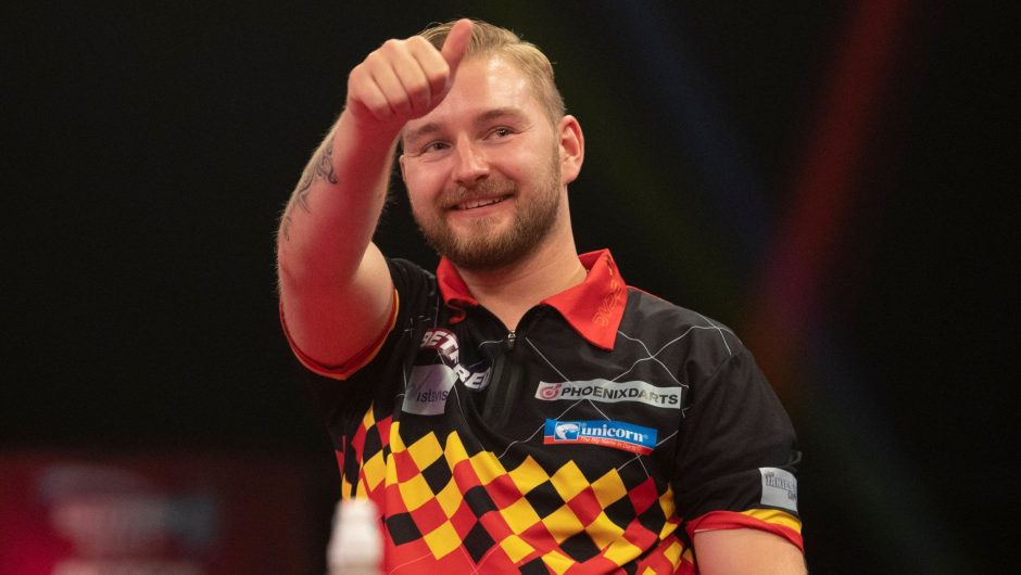 Gratis livestream Dimitri van den Bergh tegen Ricky Evans