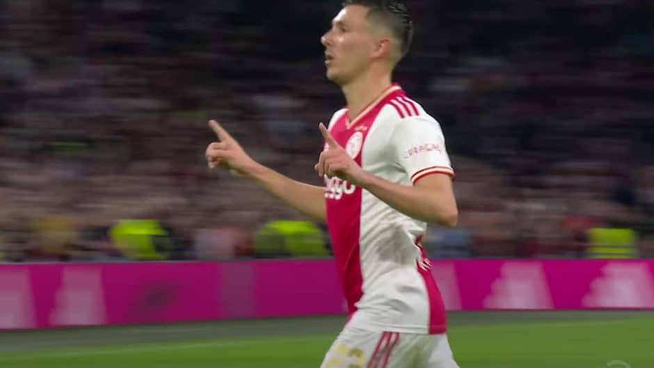 Gratis livestream Ajax tegen Vitesse